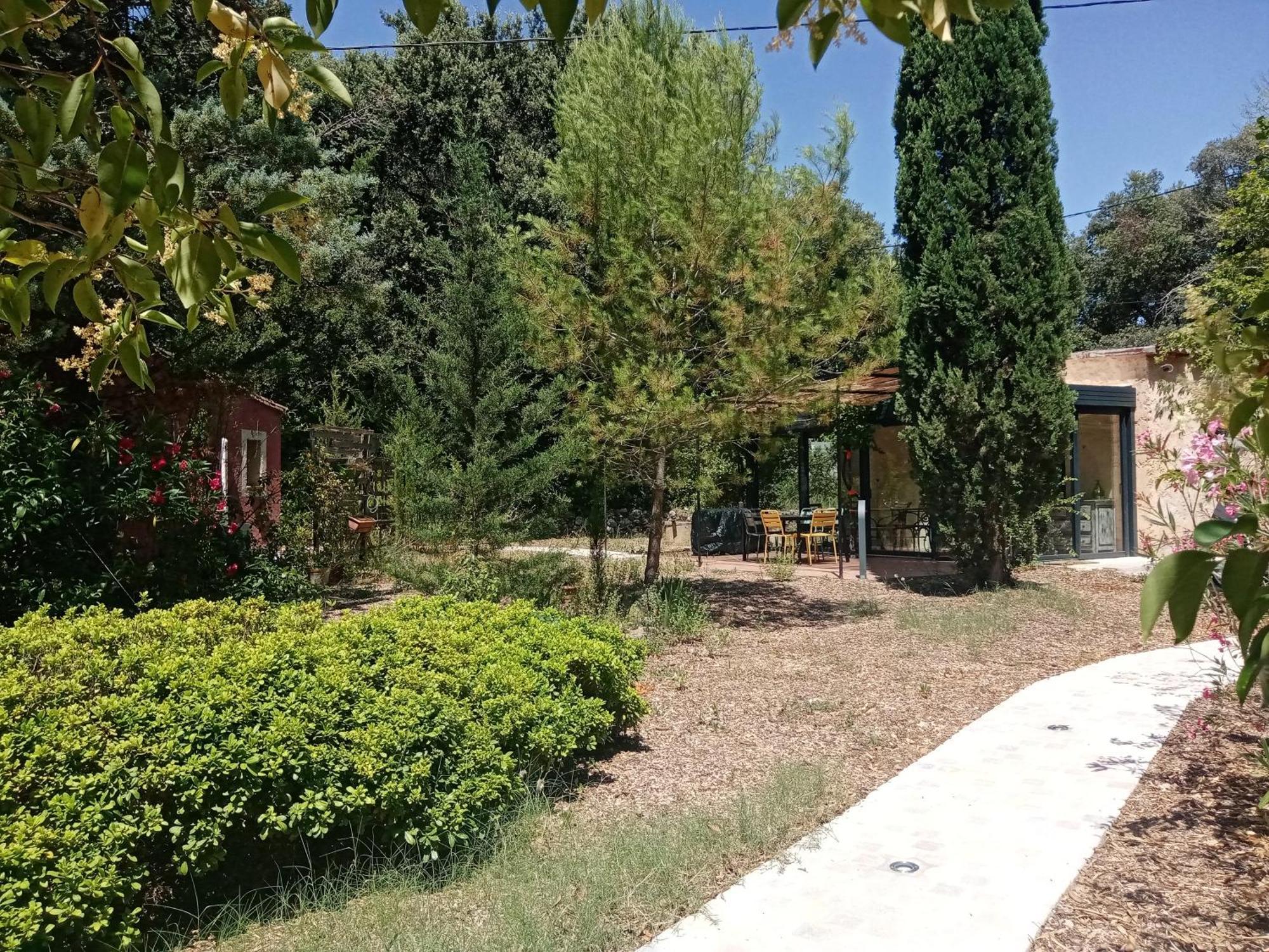 Au Mas Saint Pierre Hotel Pignans Ngoại thất bức ảnh