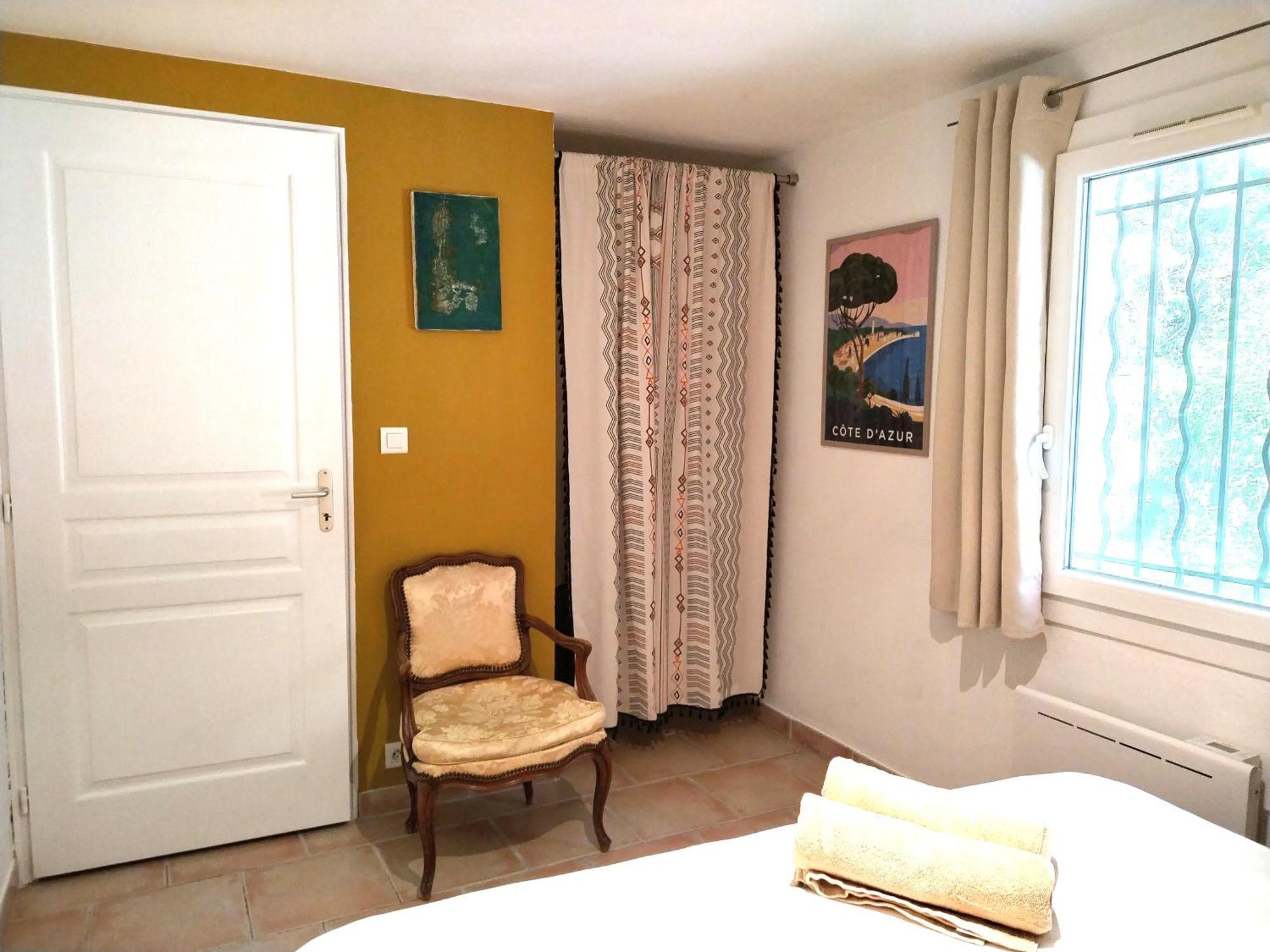 Au Mas Saint Pierre Hotel Pignans Ngoại thất bức ảnh
